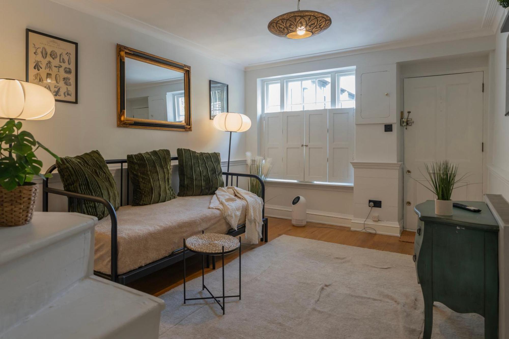 Gorgeous 2Bed House In New Road Daire Londra Dış mekan fotoğraf